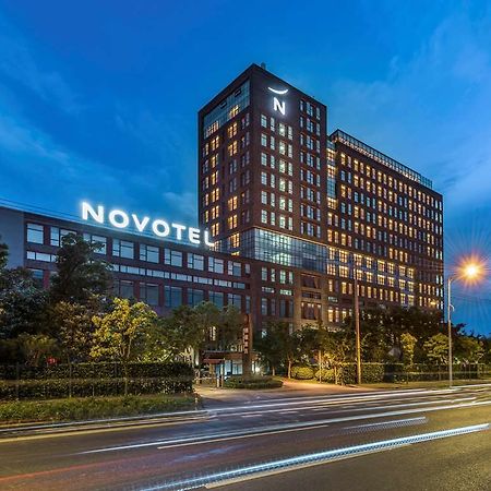 Novotel Shanghai Clover Экстерьер фото