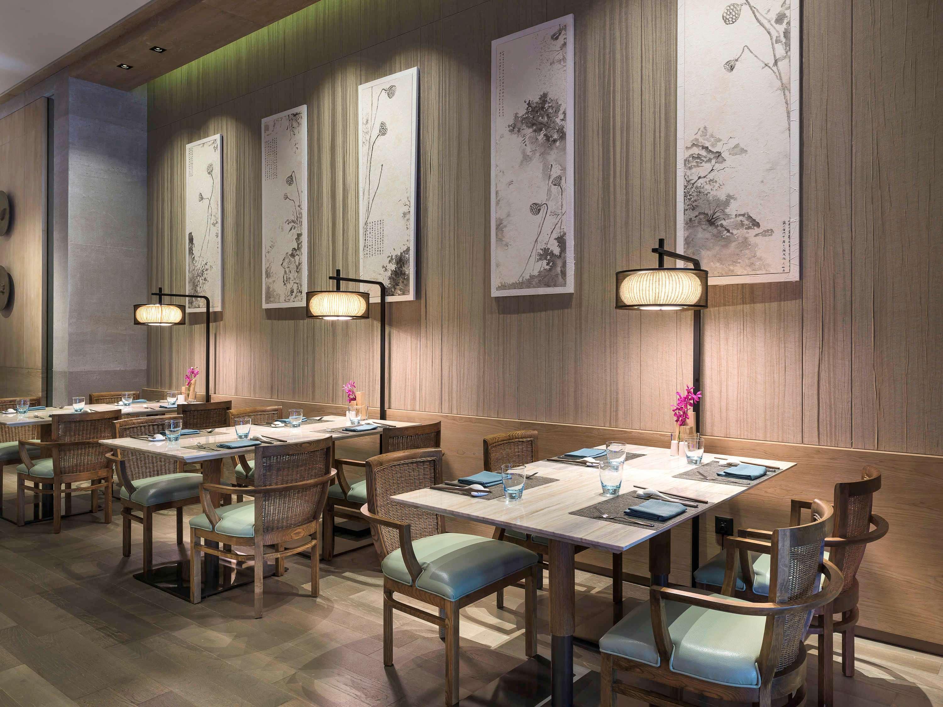Novotel Shanghai Clover Экстерьер фото