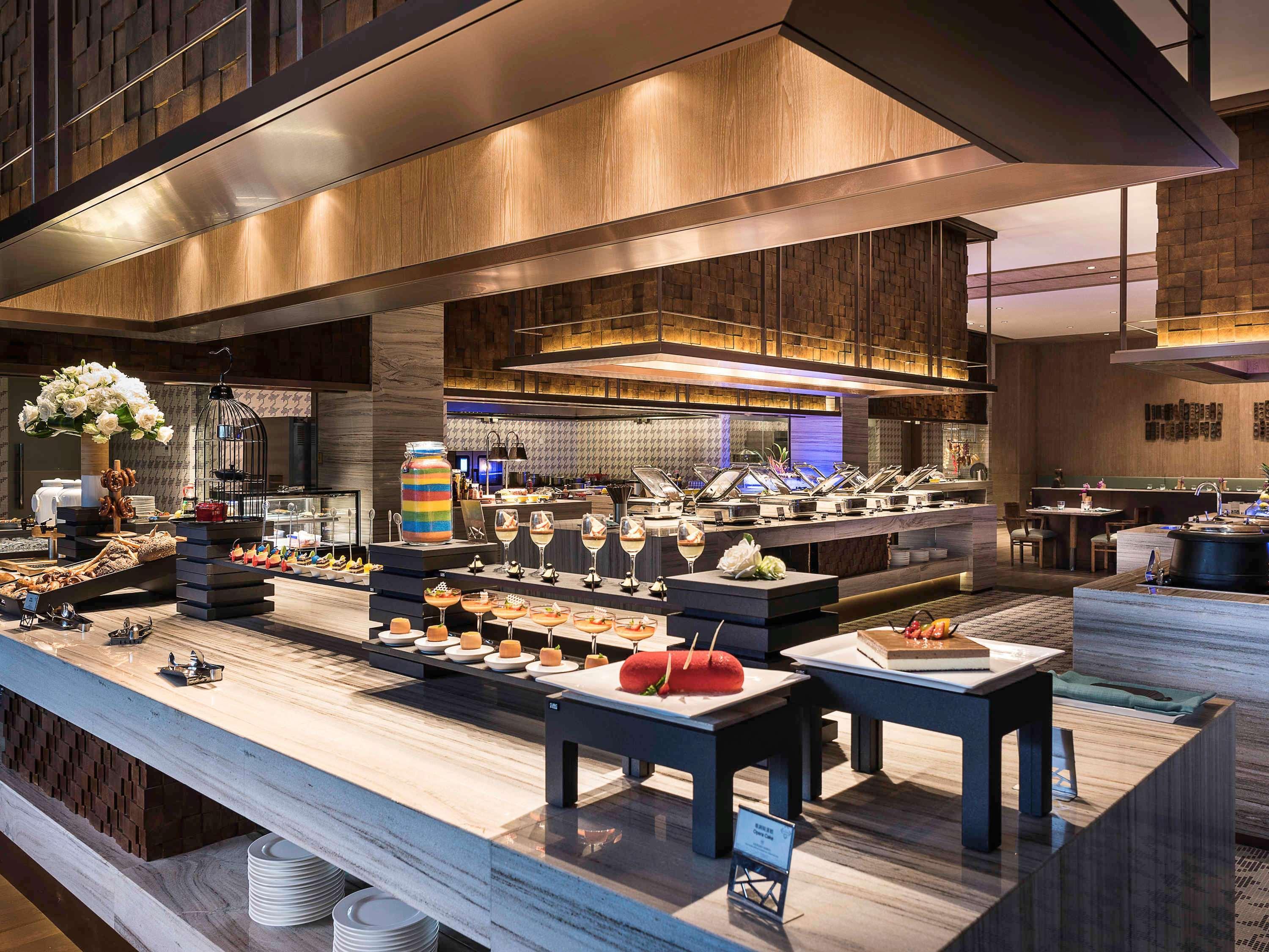 Novotel Shanghai Clover Экстерьер фото