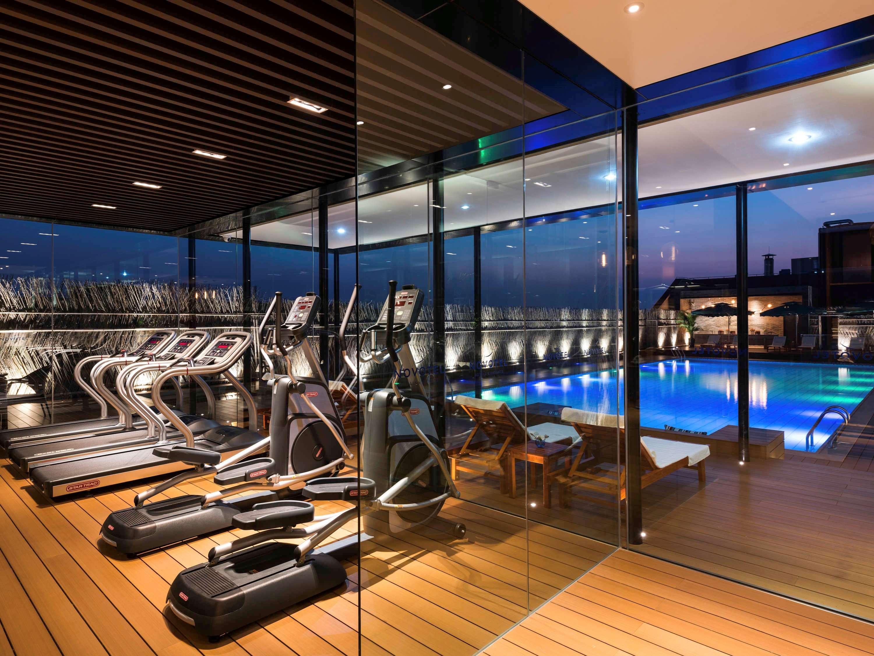 Novotel Shanghai Clover Экстерьер фото