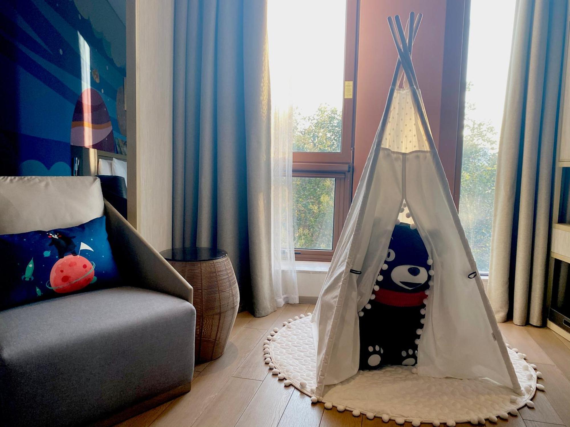 Novotel Shanghai Clover Экстерьер фото