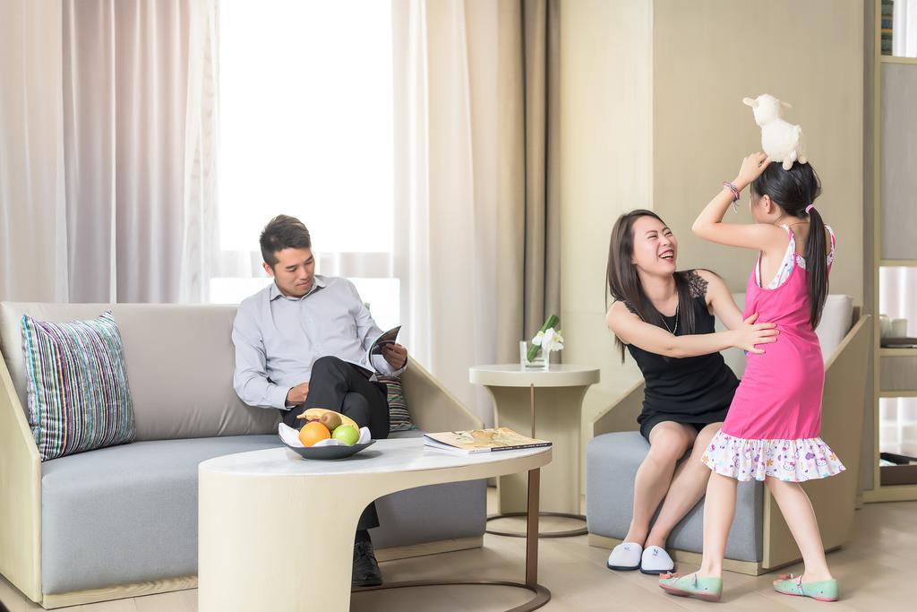 Novotel Shanghai Clover Экстерьер фото