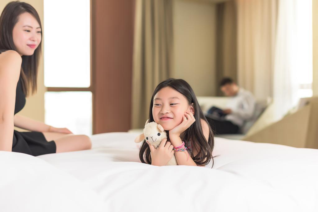 Novotel Shanghai Clover Экстерьер фото